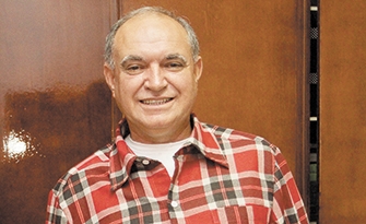 Quem aniversaria neste domingo, 17 de fevereiro, é o Miguel Laércio Matias, ou Laercinho, como se tornou mais conhecido. Vereador reeleito para mais um mandato na Câmara Municipal, Laercinho tem seu maior reduto na região do Paiolzinho, onde tem sua propr